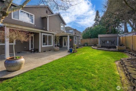 8910 180th Street Court E Puyallup WA 98375