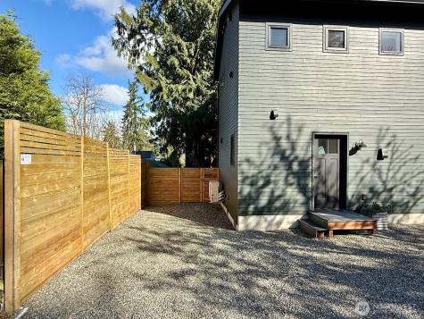 10421 41st Avenue SW Seattle WA 98146