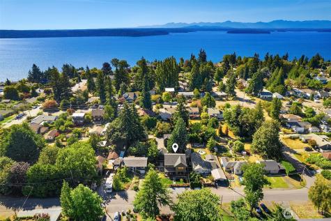 10421 41st Avenue SW Seattle WA 98146