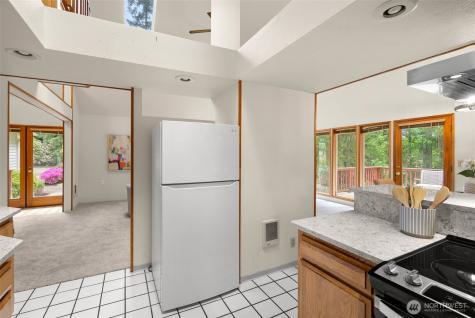 7983 NE Walden Lane Bainbridge Island WA 98110