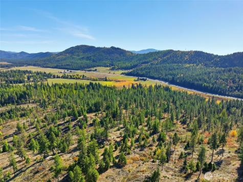 320871 Highway 2 Newport WA 99156