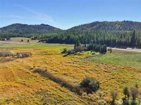 320871 Highway 2 Newport WA 99156