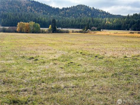 320871 Highway 2 Newport WA 99156