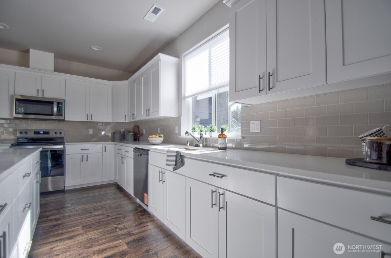 16628 8th Avenue Ct E Spanaway WA 98387
