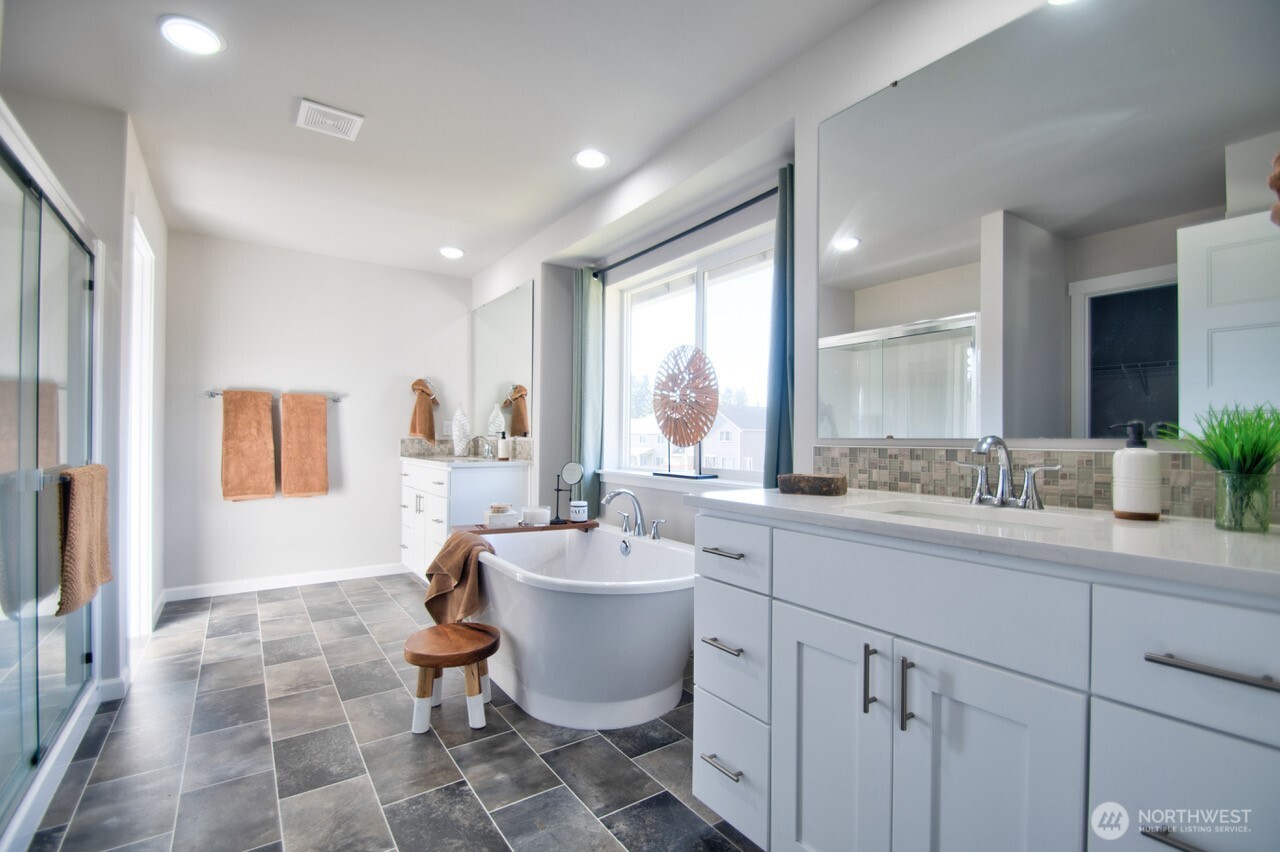 16628 8th Avenue Ct E Spanaway WA 98387