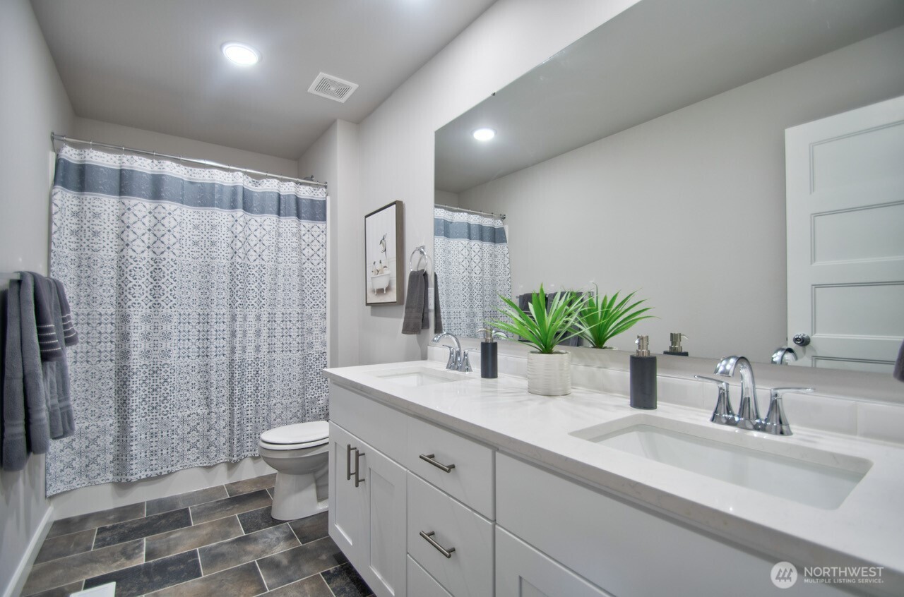 16628 8th Avenue Ct E Spanaway WA 98387