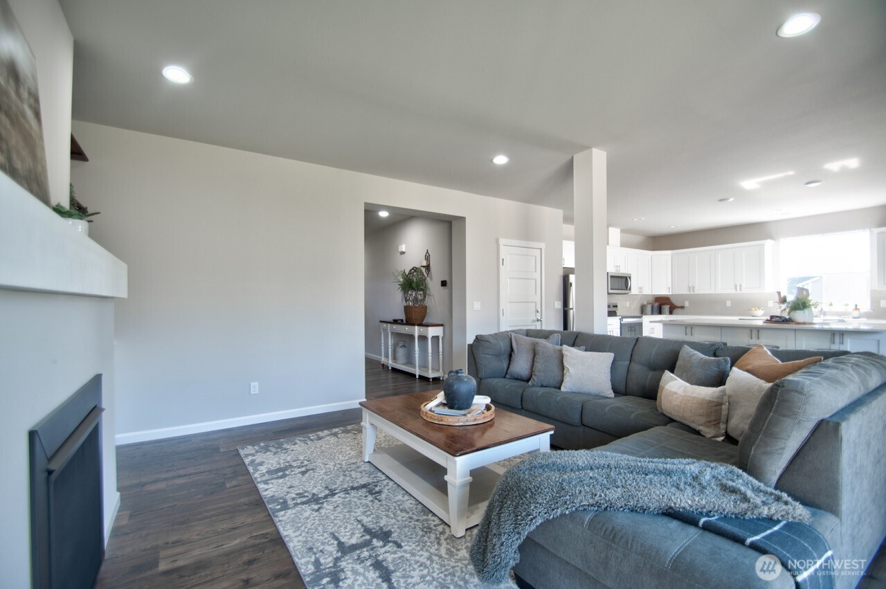 16628 8th Avenue Ct E Spanaway WA 98387