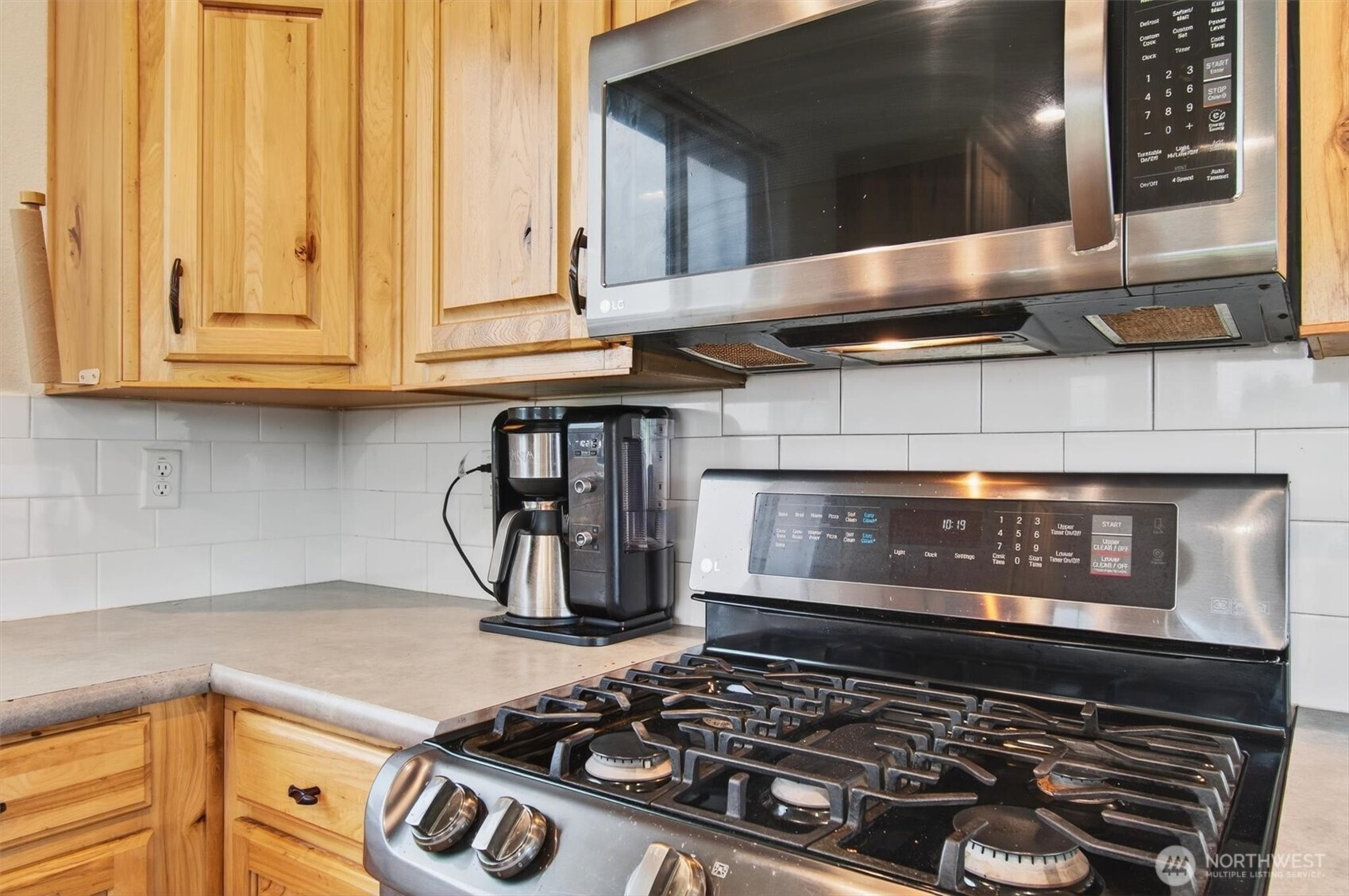 29 Little Island Lane Cathlamet WA 98612
