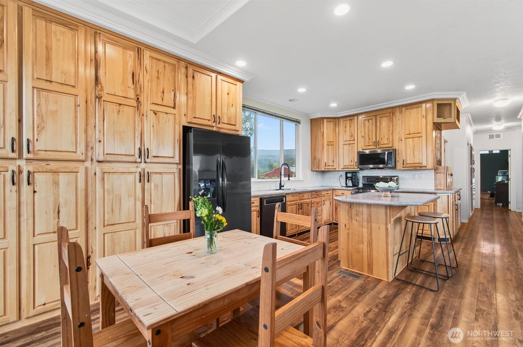 29 Little Island Lane Cathlamet WA 98612