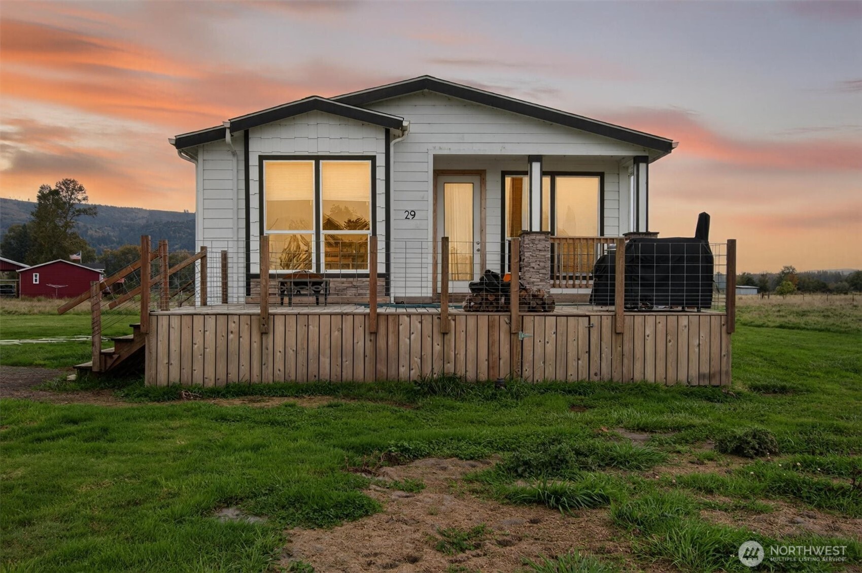 29 Little Island Lane Cathlamet WA 98612