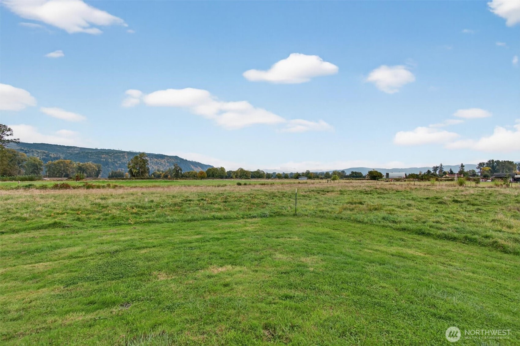 29 Little Island Lane Cathlamet WA 98612