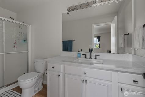1498 NW 5th Avenue Oak Harbor WA 98277