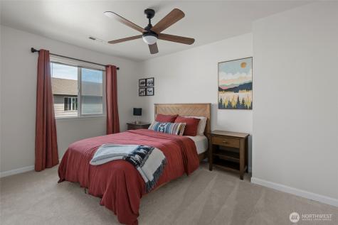 1498 NW 5th Avenue Oak Harbor WA 98277