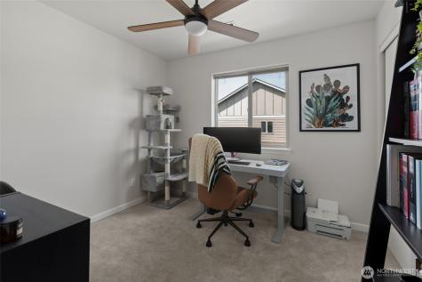 1498 NW 5th Avenue Oak Harbor WA 98277