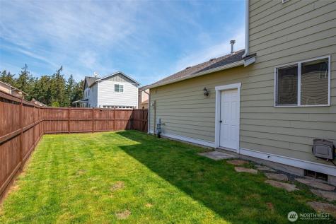 1498 NW 5th Avenue Oak Harbor WA 98277