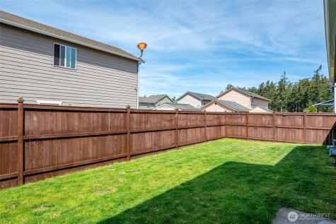 1498 NW 5th Avenue Oak Harbor WA 98277