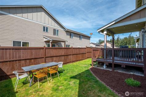 1498 NW 5th Avenue Oak Harbor WA 98277