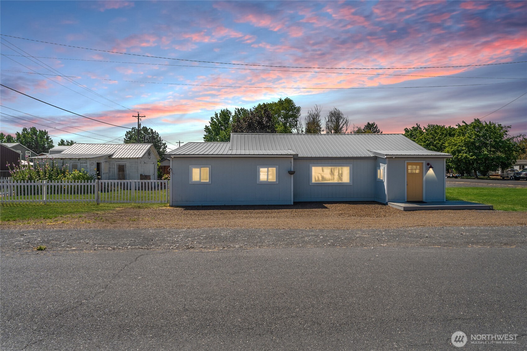 225 N 1st Street Coulee City WA 99115