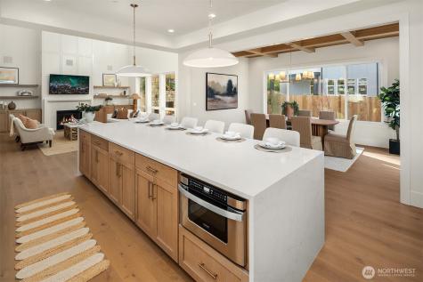 3829 142nd Place SE Bellevue WA 98006