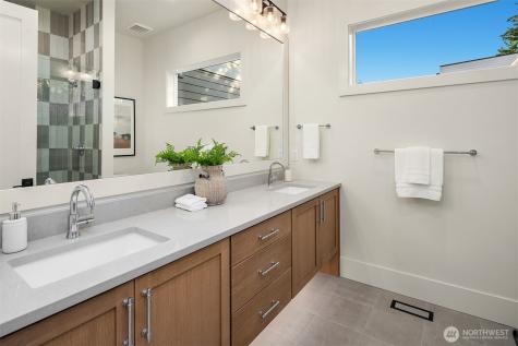 3829 142nd Place SE Bellevue WA 98006