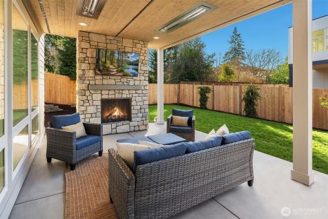 3829 142nd Place SE Bellevue WA 98006