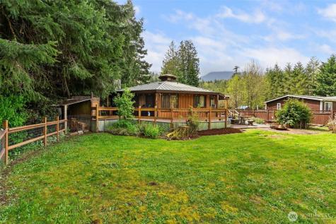 8944 W Pressentin Drive Concrete WA 98237