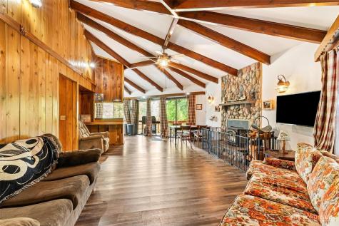 8944 W Pressentin Drive Concrete WA 98237