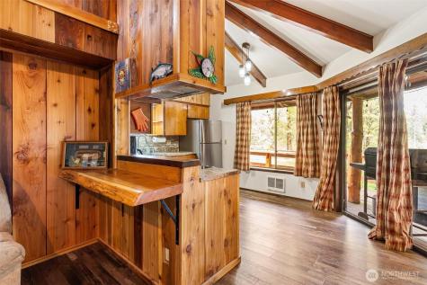 8944 W Pressentin Drive Concrete WA 98237