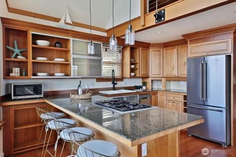 2282 Whidbey Shores Road Langley WA 98260