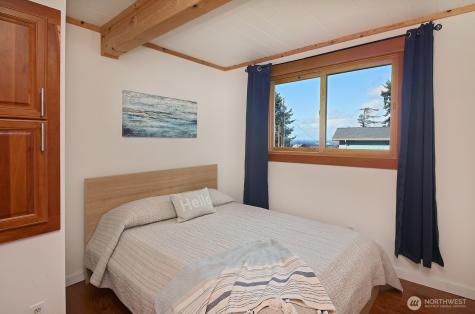 2282 Whidbey Shores Road Langley WA 98260