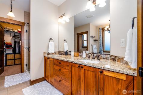 4220 121st Drive NE Lake Stevens WA 98258
