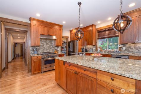 4220 121st Drive NE Lake Stevens WA 98258