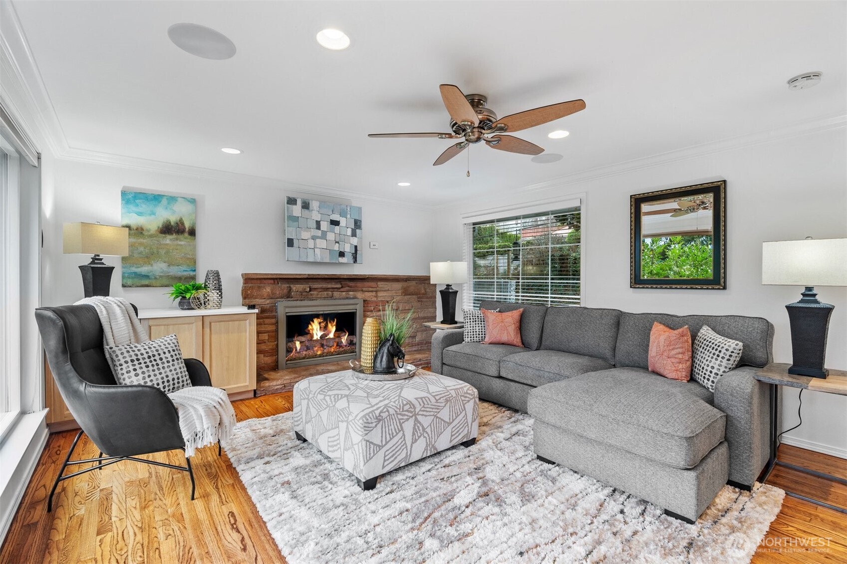 15612 38th Avenue NE Lake Forest Park WA 98155