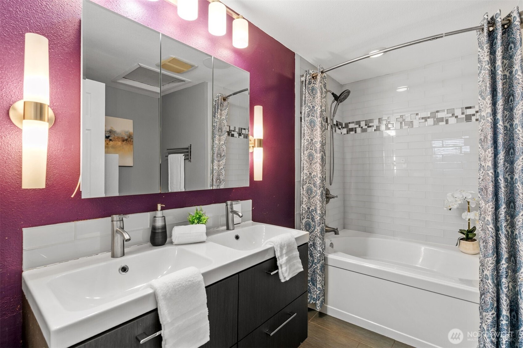 15612 38th Avenue NE Lake Forest Park WA 98155