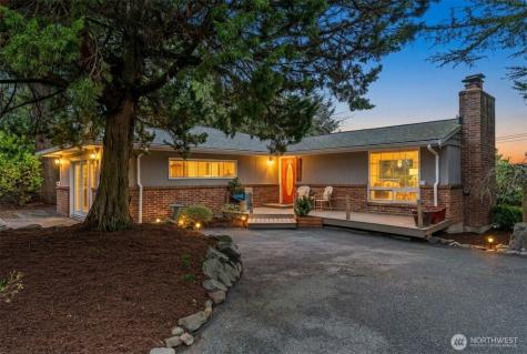15612 38th Avenue NE Lake Forest Park WA 98155