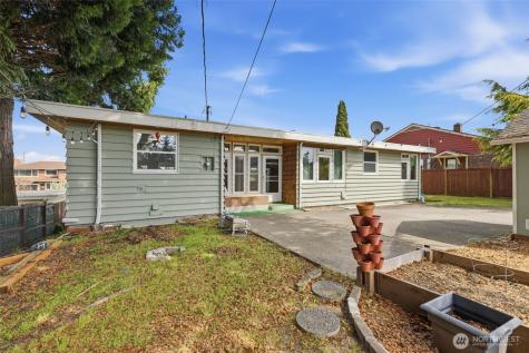4826 Delaware Avenue Everett WA 98203