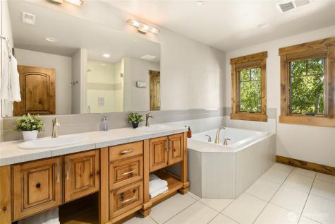 1060 Spragger Way Cle Elum WA 98922