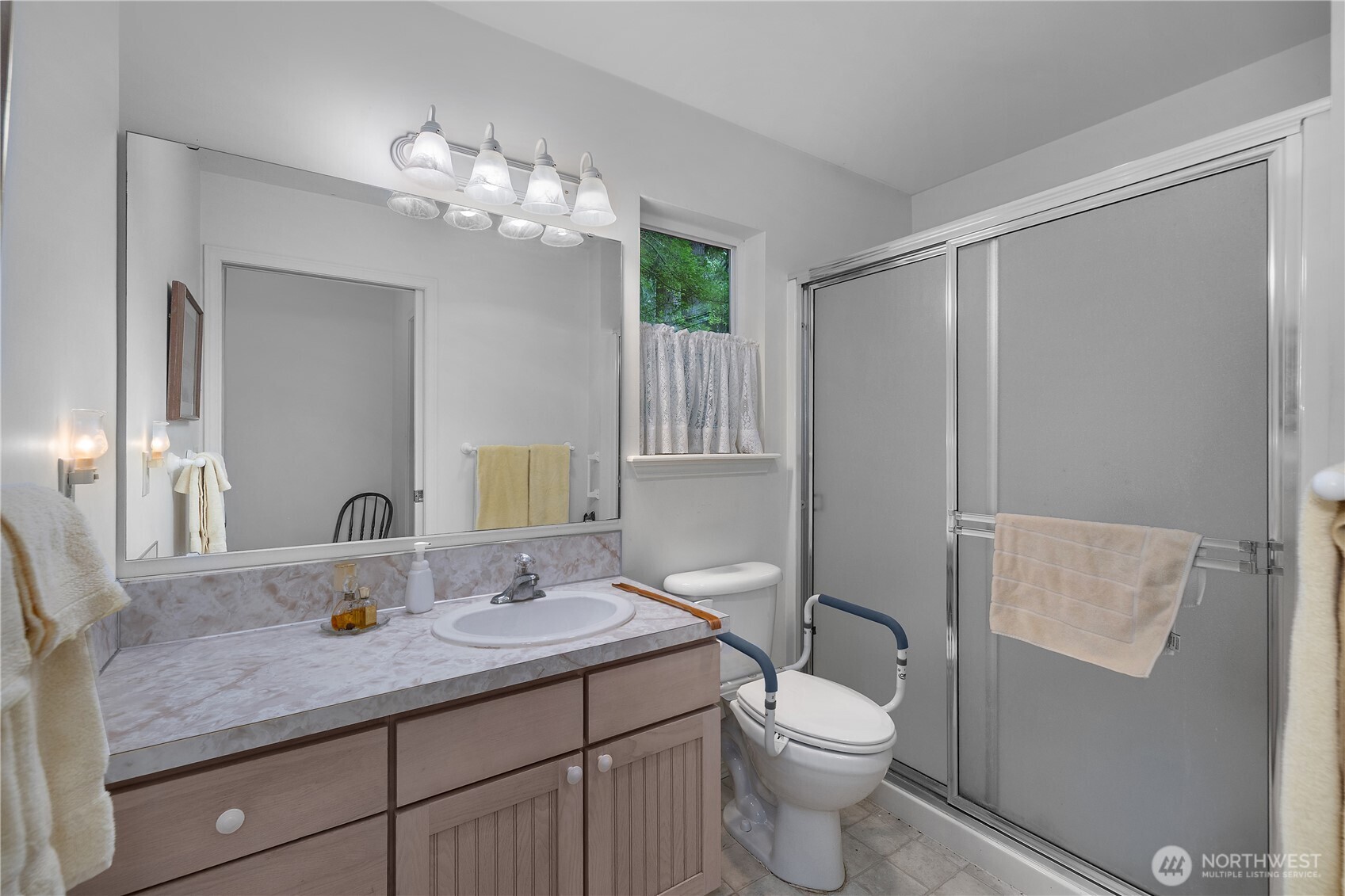 240 E Aycliffe Drive Shelton WA 98584