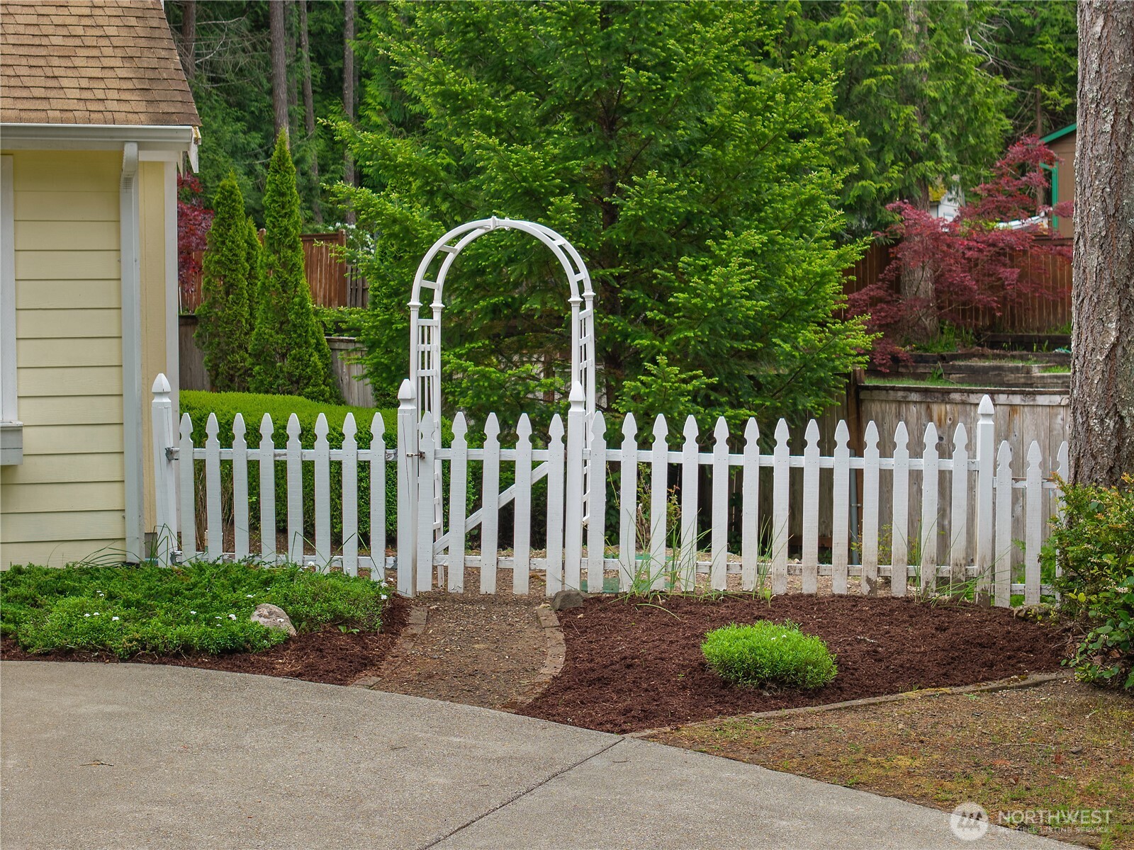 240 E Aycliffe Drive Shelton WA 98584