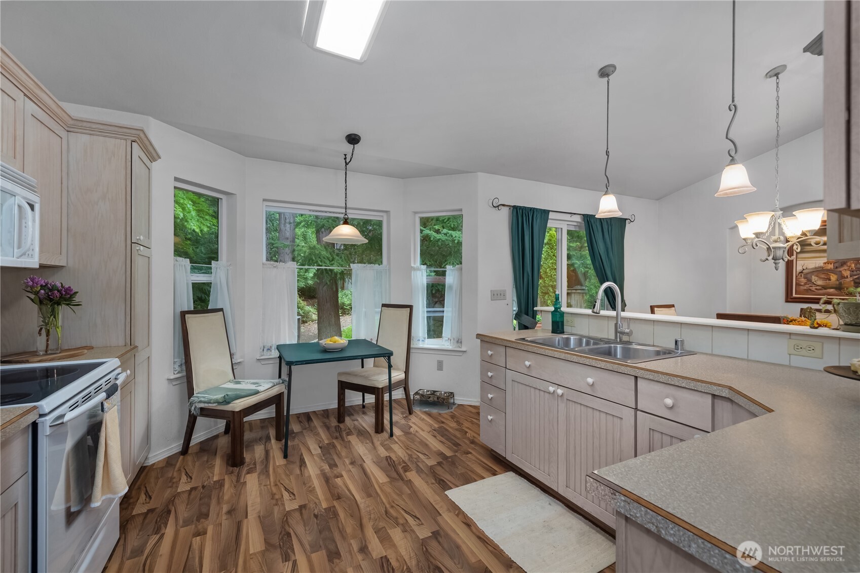 240 E Aycliffe Drive Shelton WA 98584