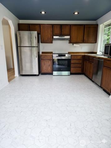 7195 E Stanley Lane Port Orchard WA 98366