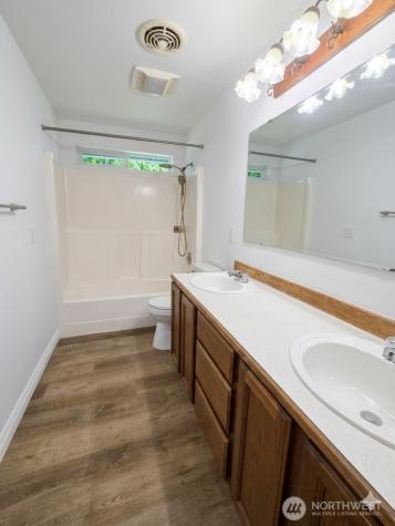 7195 E Stanley Lane Port Orchard WA 98366
