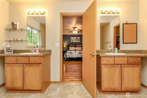 21648 SE 297th Terrace Kent WA 98042