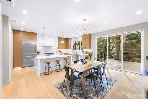 404 Willow Road Place Bellingham WA 98226