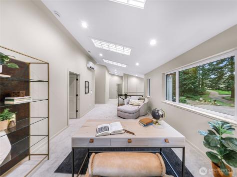 404 Willow Road Place Bellingham WA 98226