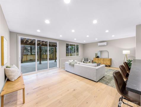 404 Willow Road Place Bellingham WA 98226