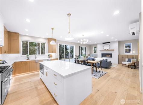 404 Willow Road Place Bellingham WA 98226