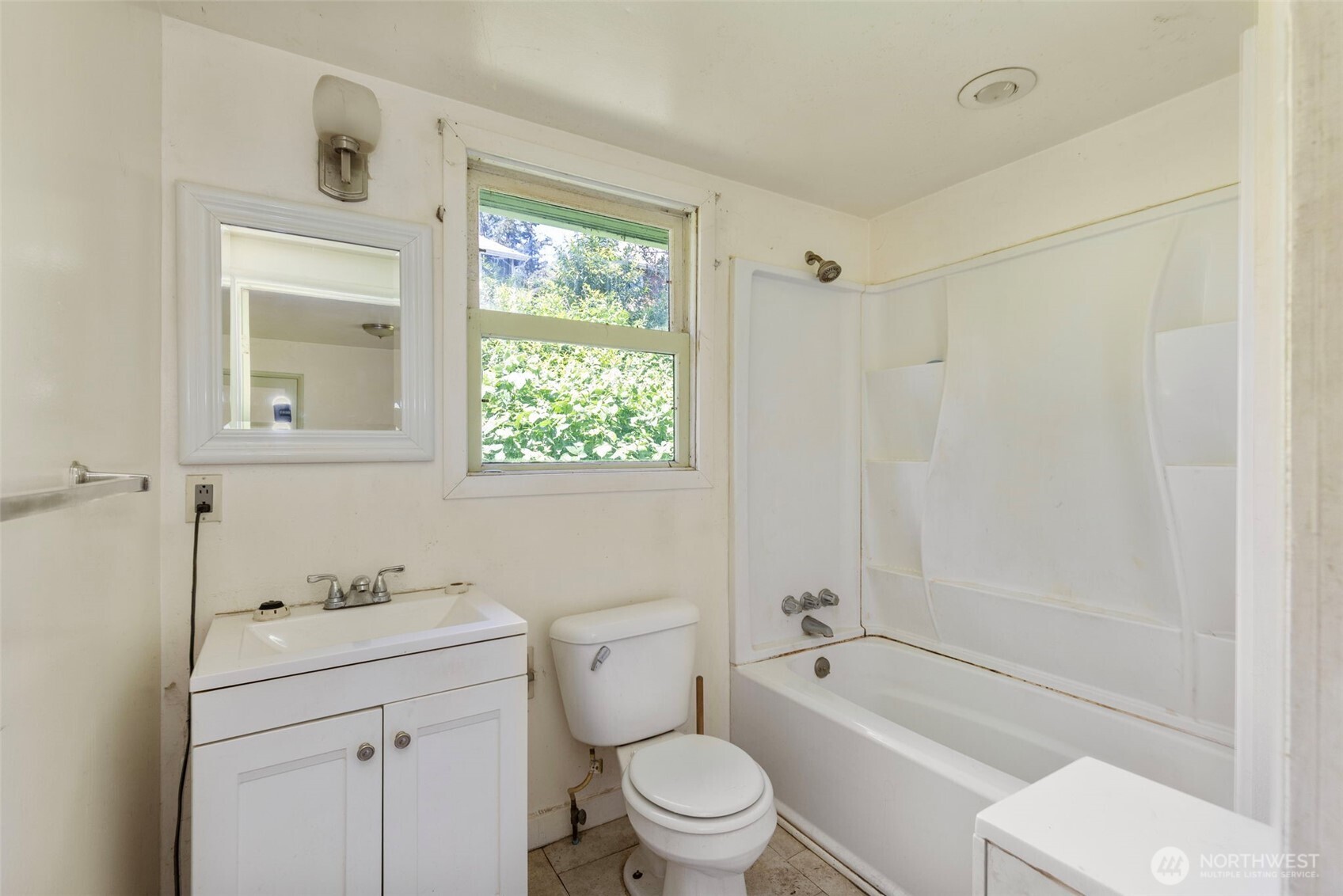 26304 Bannister Street NE Kingston WA 98346
