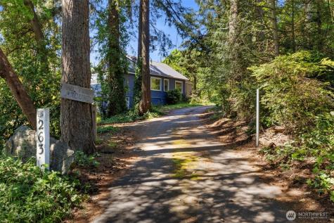 26304 Bannister Street NE Kingston WA 98346
