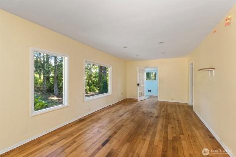 26304 Bannister Street NE Kingston WA 98346